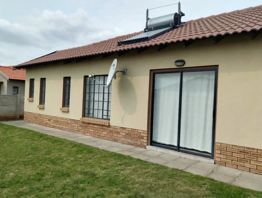 3 Bedroom Property for Sale in Waterkloof East North West